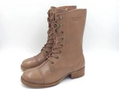 Naisten Saappaat Ten Points Taupe -Kenkä Kauppa tuotesivu NaistensaappaatTenPointstaupe 60005405 0e9fb64d3b52b6361986e33b8b5a760c 4